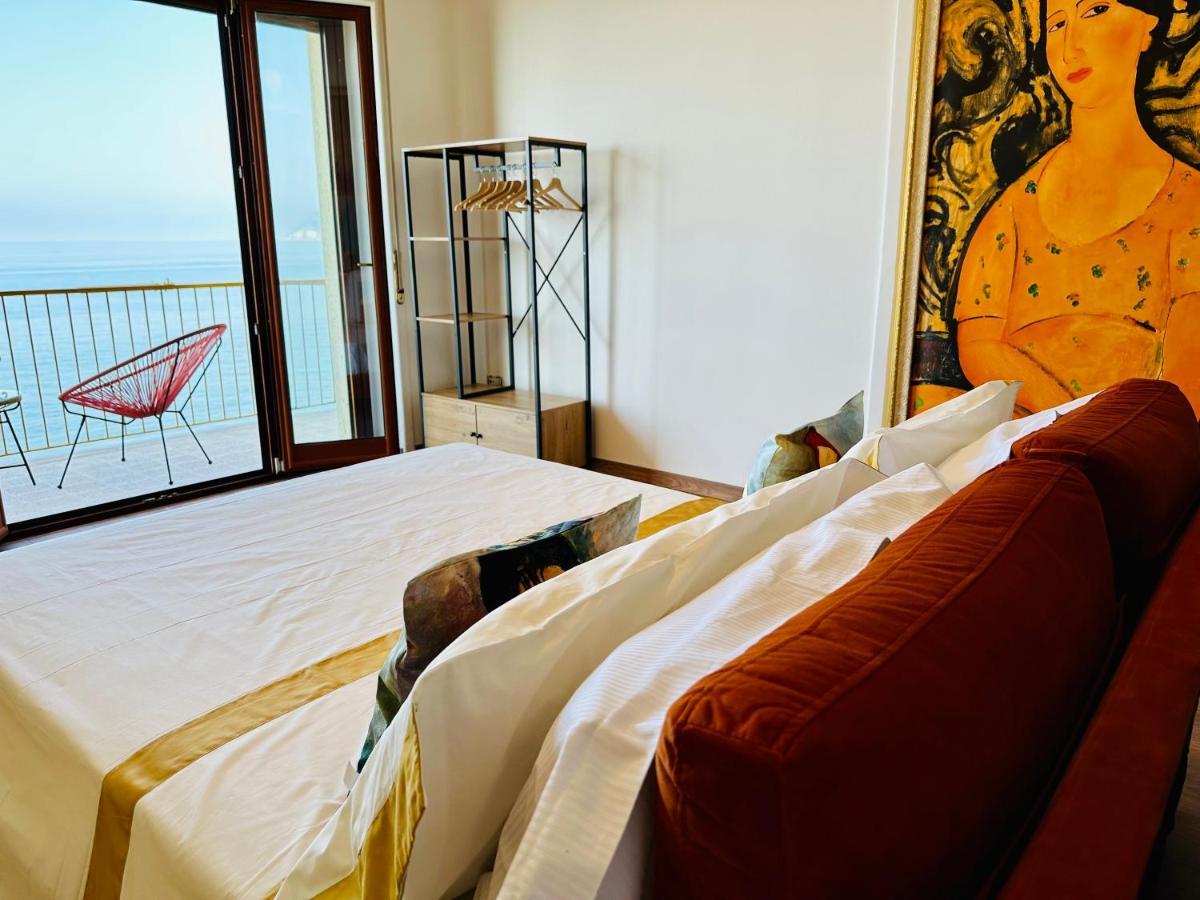 Blumare Arthouse Hotell Salerno Eksteriør bilde