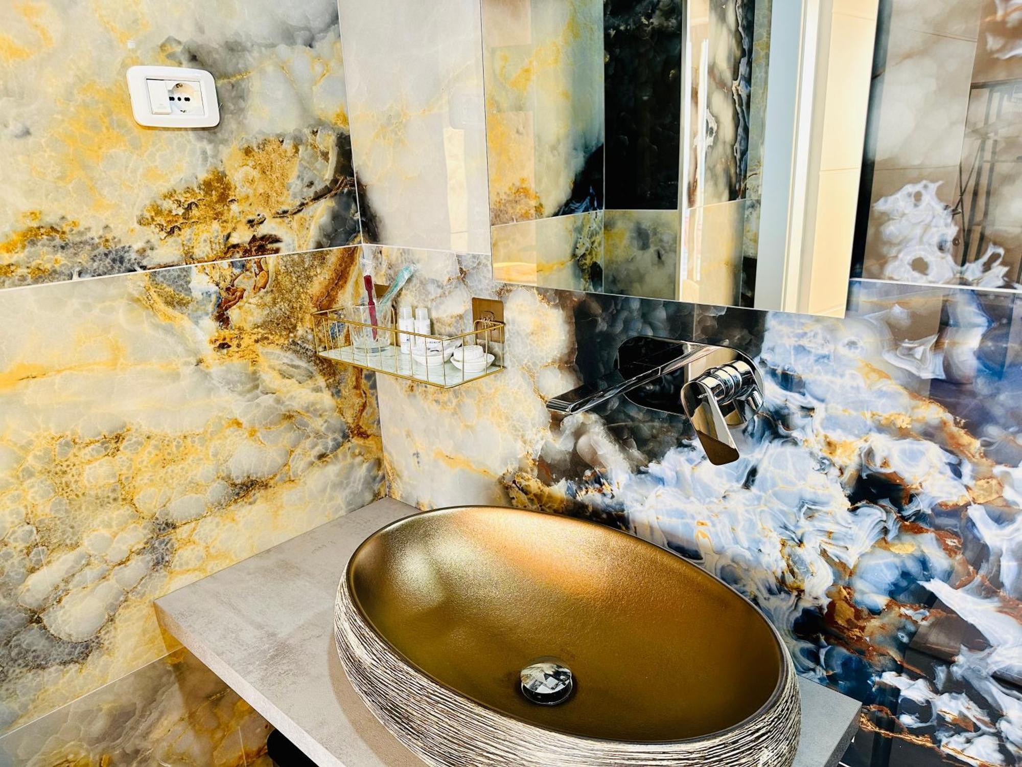 Blumare Arthouse Hotell Salerno Eksteriør bilde