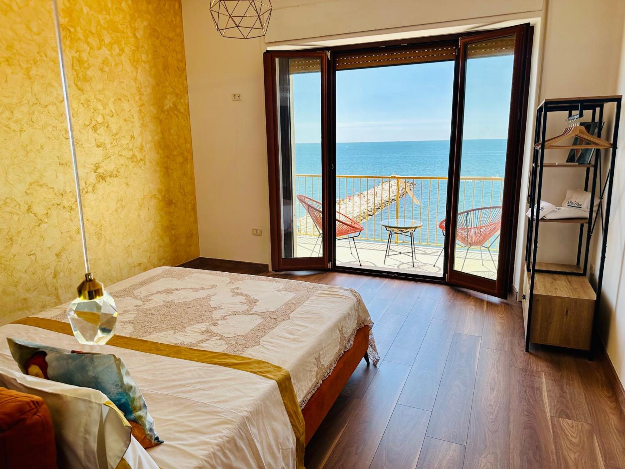 Blumare Arthouse Hotell Salerno Eksteriør bilde