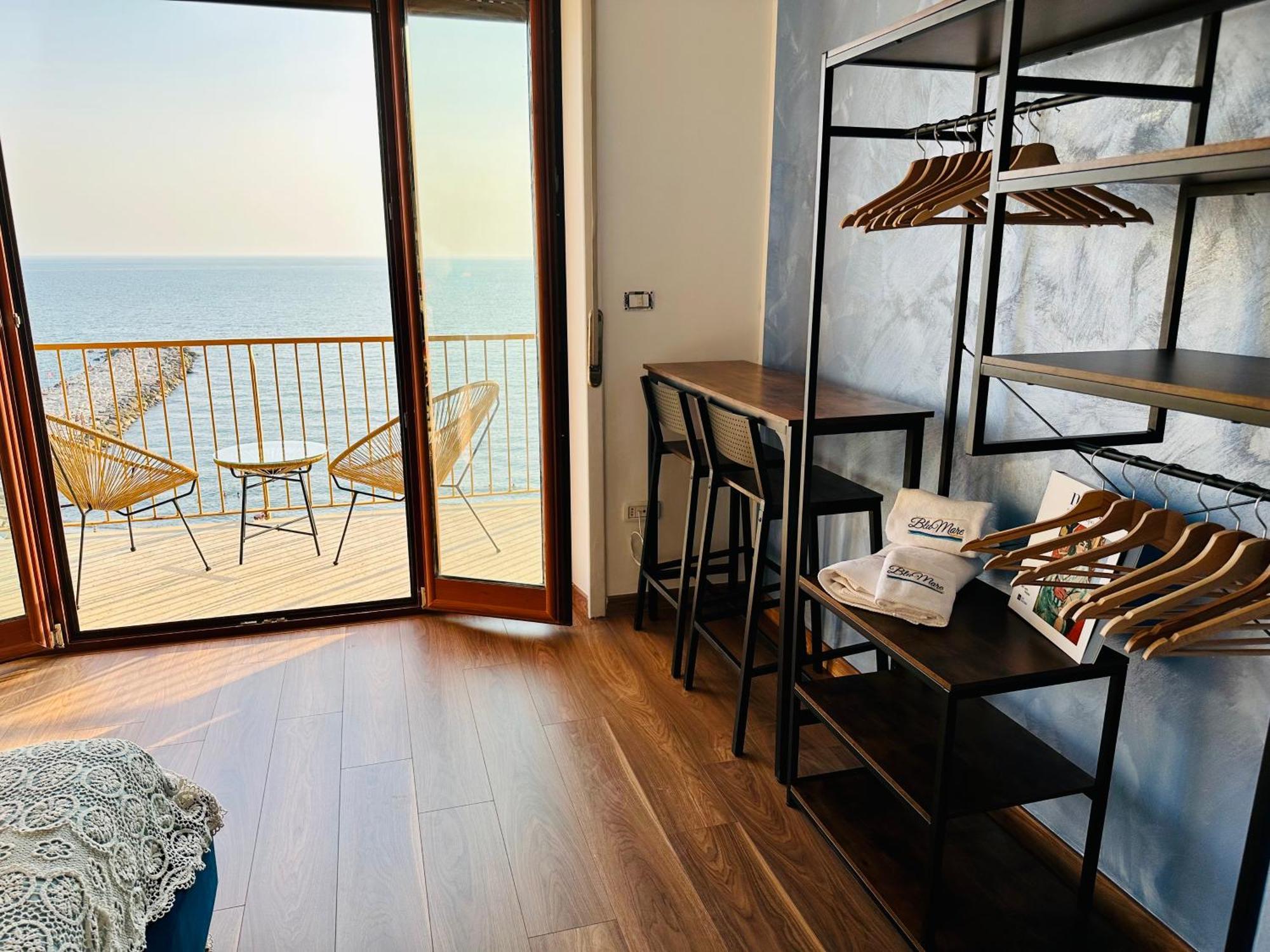 Blumare Arthouse Hotell Salerno Eksteriør bilde